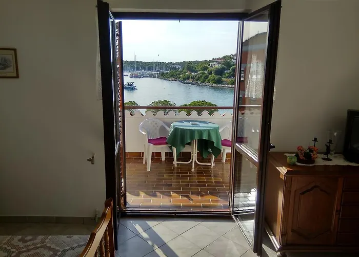 Suran Apartmán Pula